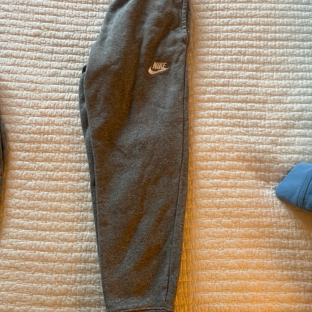Nike Gray Joggers Cotton Blend Tapered Fit